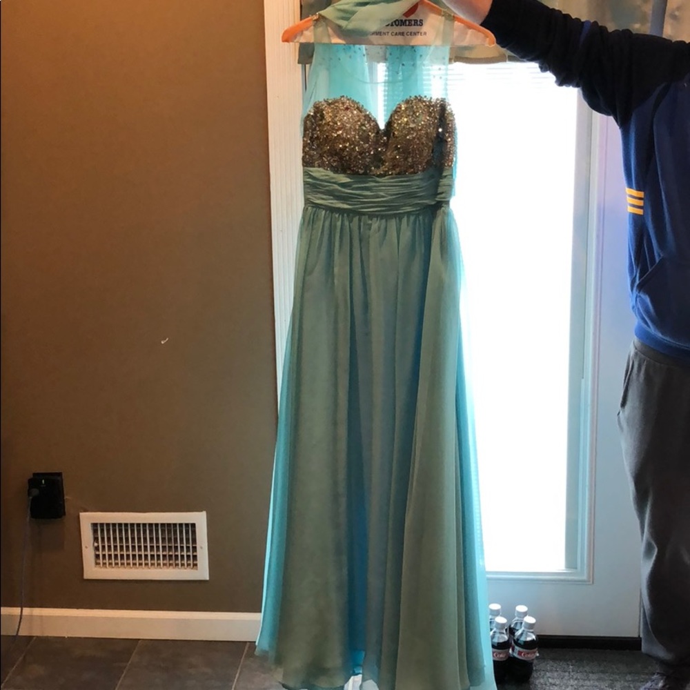 Turquoise, bedazzled Gown  — Size 6